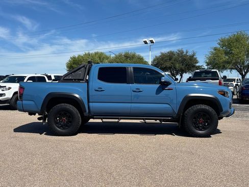 Used 2018 Toyota Tacoma TRD Pro image 3