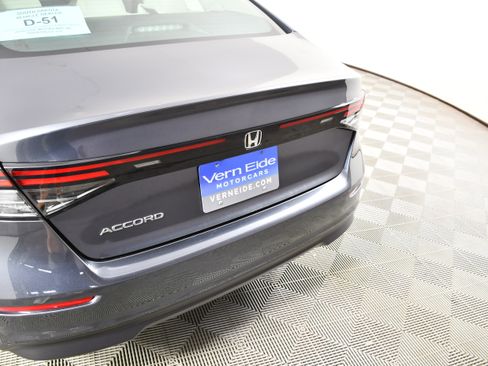 Certified 2025 Honda Accord LX image 15