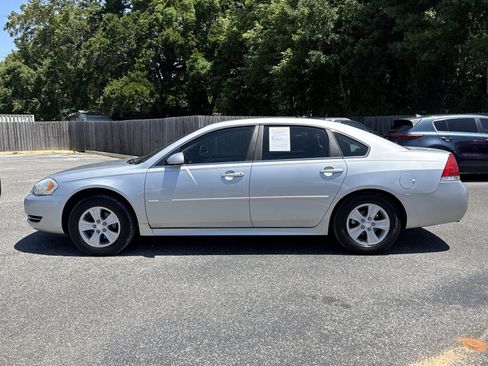 Used 2012 Chevrolet Impala LS FWD image 2