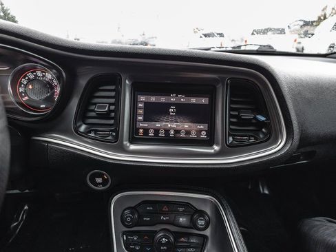 Used 2022 Dodge Challenger GT image 22