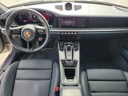 Certified 2025 Porsche 911 Carrera RWD image 20
