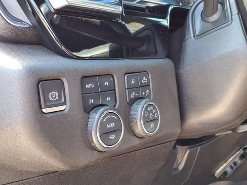 Used 2024 Chevrolet Silverado 3500 High Country AWD/4WD image 5