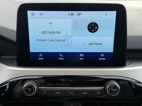 Certified 2022 Ford Escape SE w/ Cold Weather Package image 19