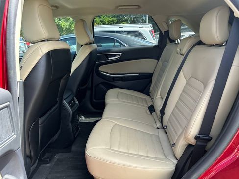 Used 2020 Ford Edge SEL w/ Convenience Package FWD image 13