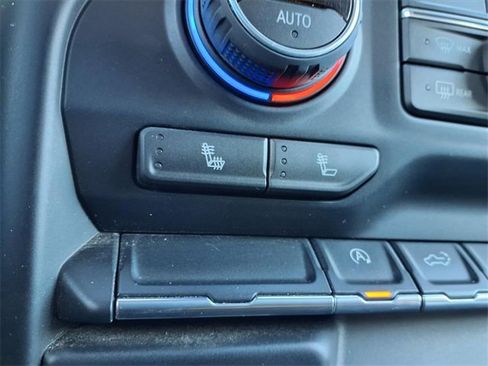 Used 2019 Chevrolet Silverado 1500 LT w/ All-Star Edition image 8