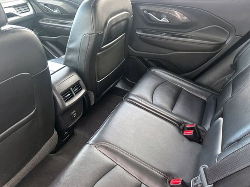 Used 2020 GMC Terrain SLT w/ Elevation Edition FWD image 4