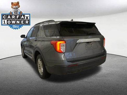 Used 2023 Ford Explorer XLT image 11