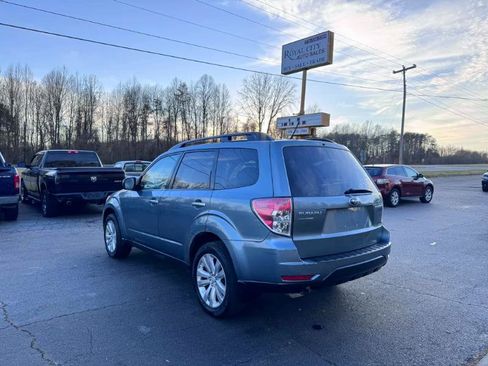 Used 2011 Subaru Forester 2.5X Premium image 7