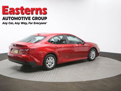 Used 2025 Toyota Camry LE FWD image 41