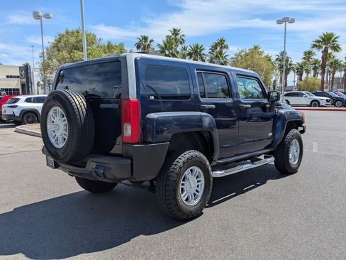 Used 2008 HUMMER H3 Luxury AWD/4WD image 5