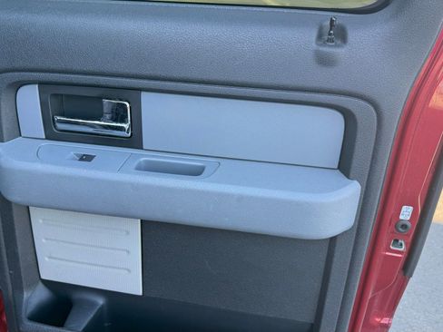 Used 2013 Ford F150 XLT w/ Luxury Equipment Group image 17