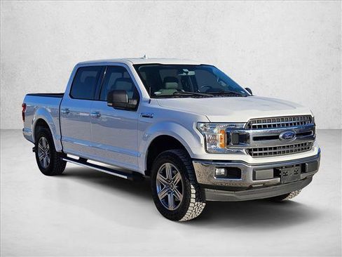 Used 2018 Ford F150 XLT w/ Equipment Group 302A Luxury RWD image 3
