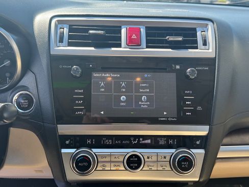 Used 2017 Subaru Outback 2.5i Limited image 26