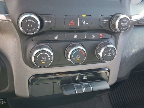 Used 2024 RAM 1500 Lone Star AWD/4WD image 16