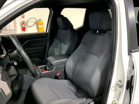 Used 2024 Toyota Tacoma SR5 image 7