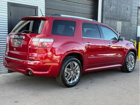 Used 2012 GMC Acadia Denali image 3