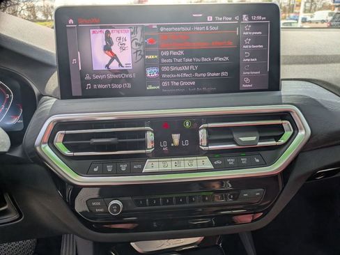 Used 2023 BMW X3 xDrive30i w/ Premium Package image 16