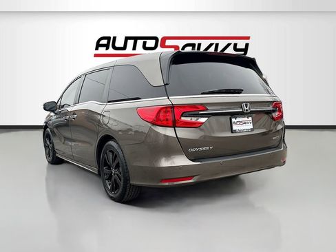 Used 2022 Honda Odyssey Touring image 5