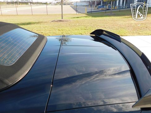 Used 2017 Chevrolet Corvette Z06 image 12