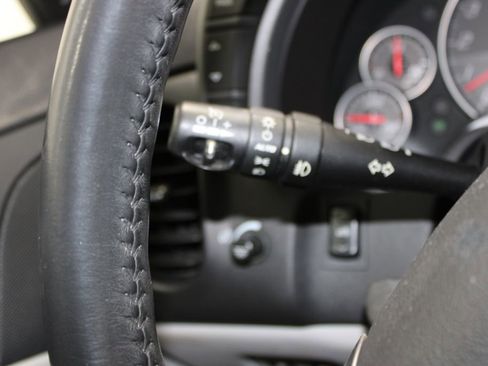 Used 2006 Chevrolet Corvette Convertible w/ Preferred Equipment Group image 29