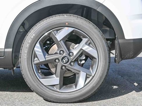 New 2026 Hyundai Venue SEL image 11