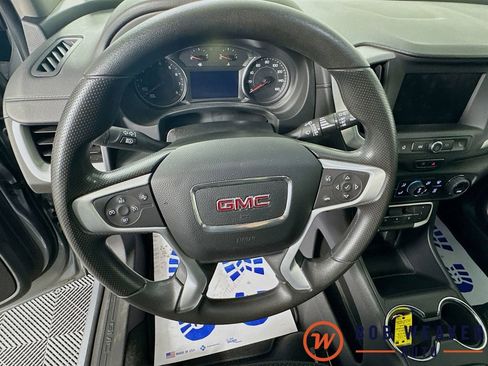 Used 2023 GMC Terrain SLE w/ Driver Convenience Package AWD/4WD image 11