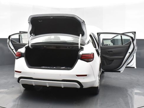 New 2025 Nissan Sentra S image 33