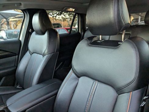 Used 2025 MAZDA CX-50 AWD 2.5 Hybrid w/ Premium Pkg image 15