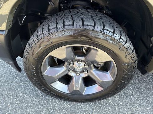 Used 2021 RAM 1500 Big Horn w/ Built-to-serve Edition image 12