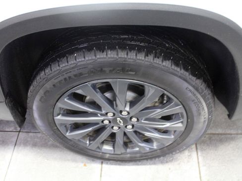 Used 2023 Chevrolet Traverse RS w/ LPO, Floor Liner Package image 36