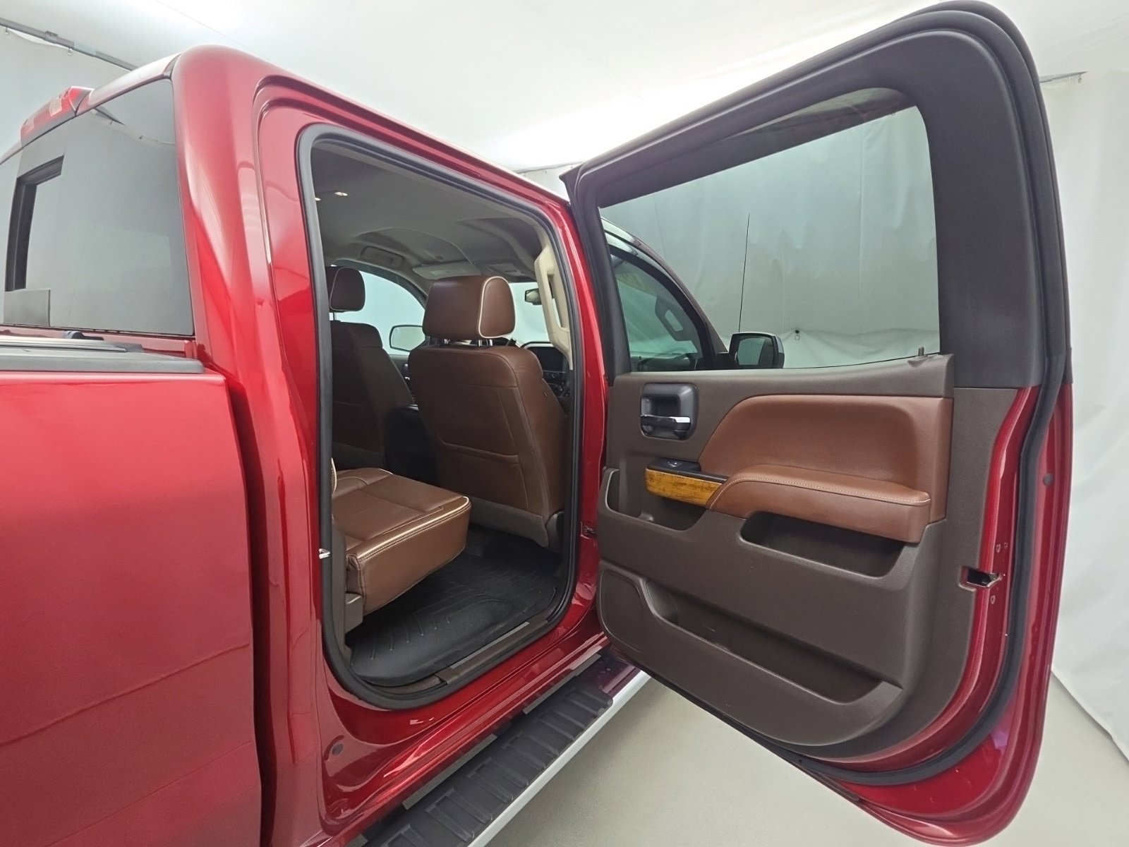 Used 2019 Chevrolet Silverado 2500 High Country AWD/4WD image 35