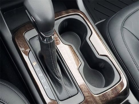 Used 2022 GMC Canyon Elevation w/ Trailering Package image 28