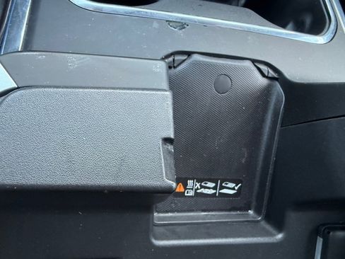 Used 2024 GMC Sierra 3500 SLT w/ SLT Premium Package image 45