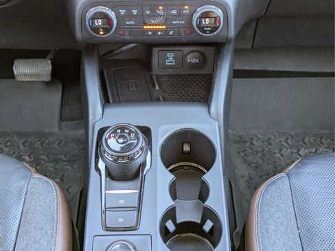 Used 2021 Ford Bronco Sport Outer Banks w/ Outer Banks Package (96D) image 20