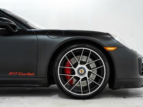 Used 2017 Porsche 911 4 Cabriolet AWD/4WD image 15
