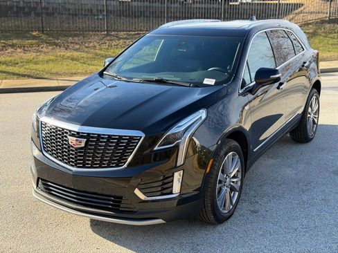 Certified 2025 Cadillac XT5 Premium Luxury image 19