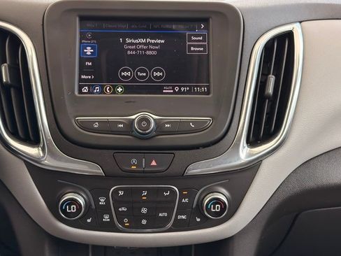 Used 2024 Chevrolet Equinox LT FWD image 23