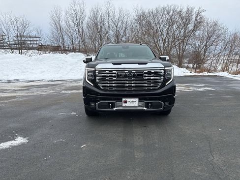 Used 2023 GMC Sierra 1500 Denali w/ Denali Reserve Package image 2