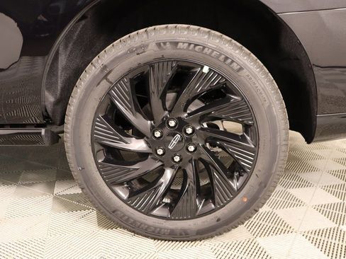 New 2025 Lincoln Navigator Reserve w/ Jet Appearance Package AWD/4WD image 20