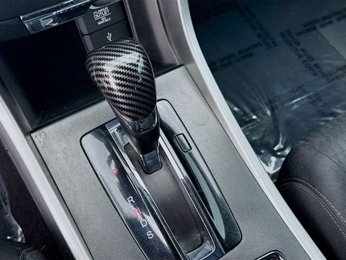 Used 2015 Honda Accord Sport image 13