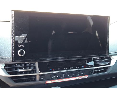 New 2026 Toyota Sienna XLE Woodland Edition image 15