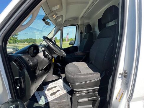 Used 2021 RAM ProMaster 2500 FWD image 17