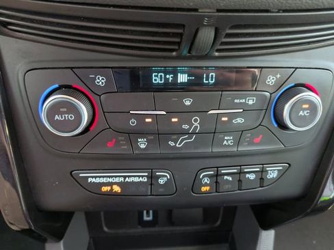 Certified 2017 Ford Escape Titanium w/ Equipment Group 301A FWD image 21