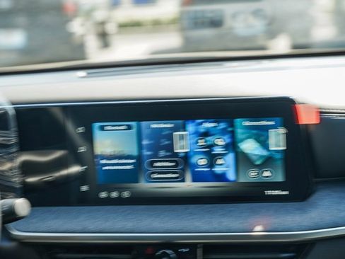 New 2026 Nissan Kicks SV image 15