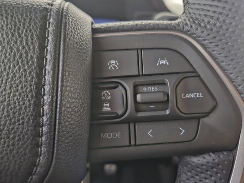 Used 2025 Toyota Tacoma TRD Sport w/ TRD Sport Premium Package image 27