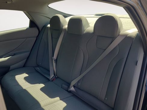 New 2026 Hyundai Elantra SE FWD image 13