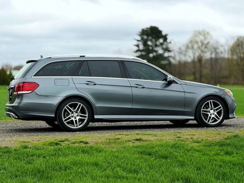 Used 2016 Mercedes-Benz E 350 4MATIC Wagon image 14