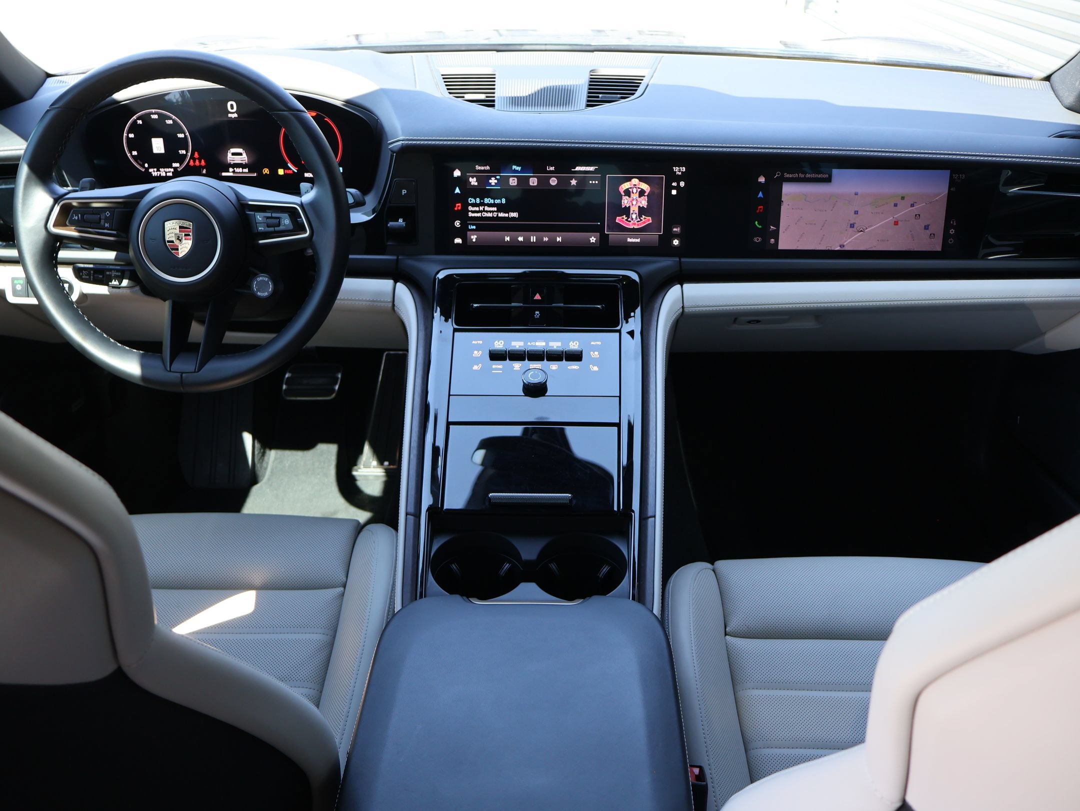 Certified 2024 Porsche Panamera 4 AWD/4WD image 29