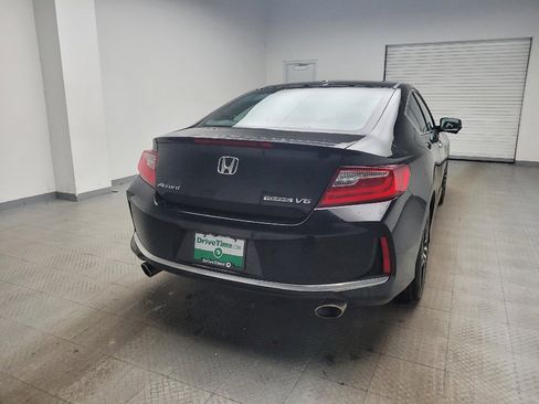 Used 2016 Honda Accord Touring image 7