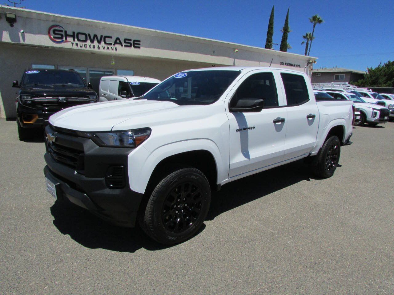 Used 2026 Chevrolet Colorado W/T w/ WT Custom Package RWD image 4